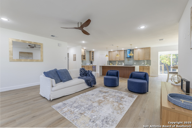 Image 4 of 35 For 106 Irvington