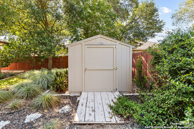 Image 33 of 49 For 10437 Shadowy Dusk