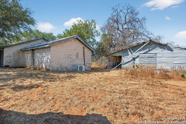 Image 18 of 47 For 1200 Fm 1333