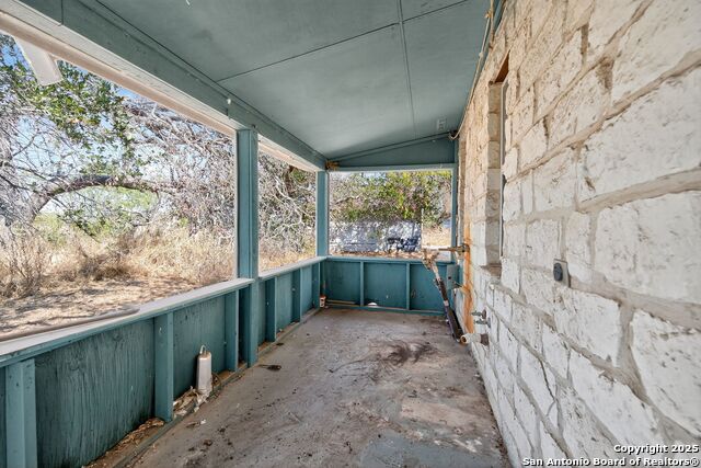 Image 6 of 47 For 1200 Fm 1333
