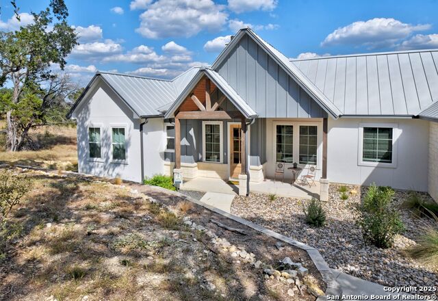 Image 2 of 29 For 3191 Campestres