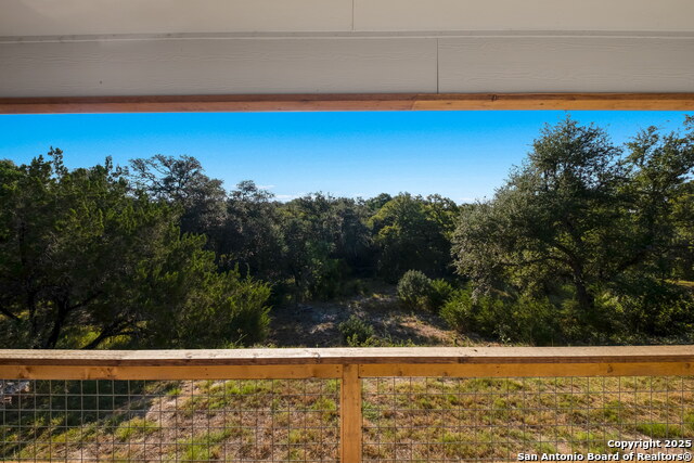 Image 10 of 18 For 1163 Lavaca Dr