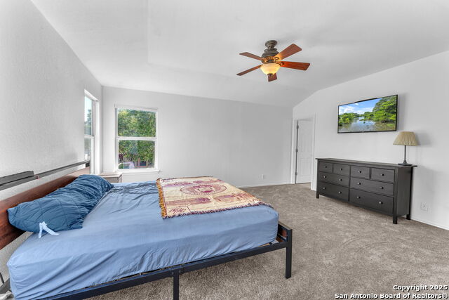 Listing photo id 26 for 7630 Bismarck Lk