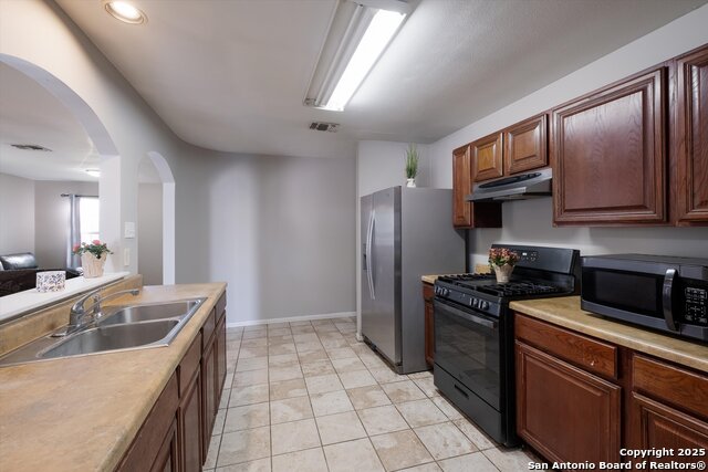 Image 12 of 26 For 2203 19th Street Sw