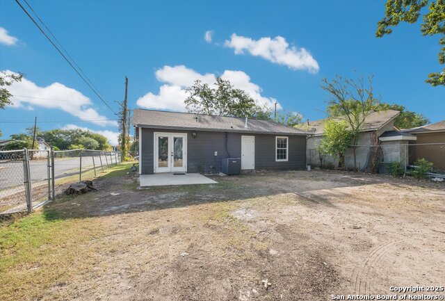 Image 22 of 26 For 2203 19th Street Sw