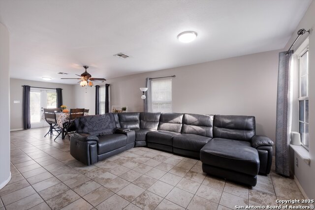 Image 5 of 26 For 2203 19th Street Sw