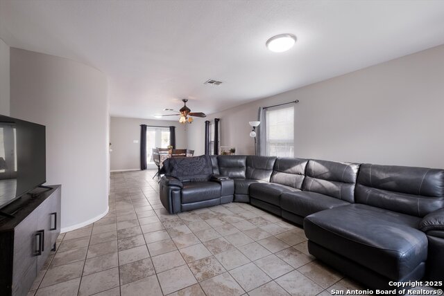 Image 6 of 26 For 2203 19th Street Sw