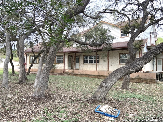 Details for 930 County Road 2720, Mico, TX 78056