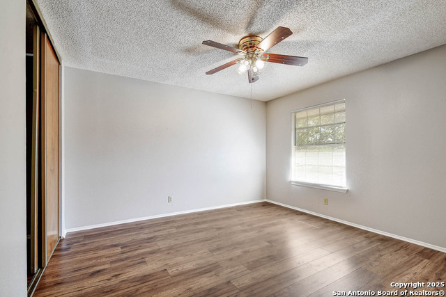 Image 17 of 29 For 5423 Callaghan