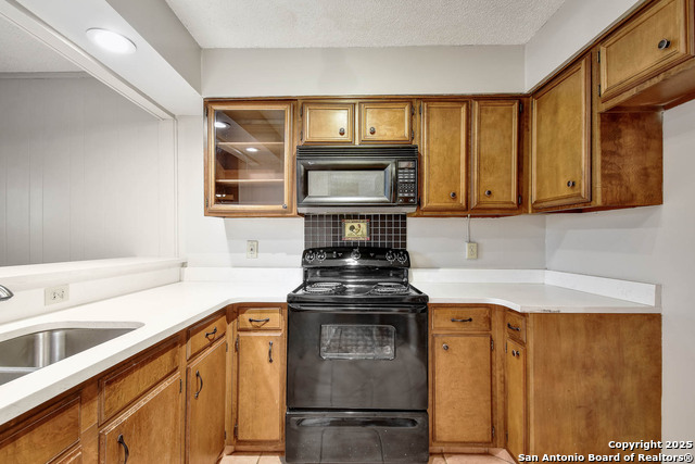 Image 7 of 29 For 5423 Callaghan