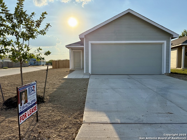 Image 2 of 19 For 13375 Furyk