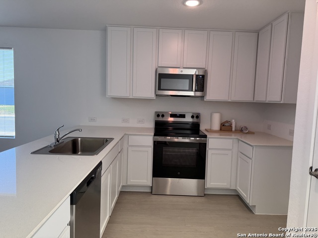 Image 9 of 19 For 13375 Furyk