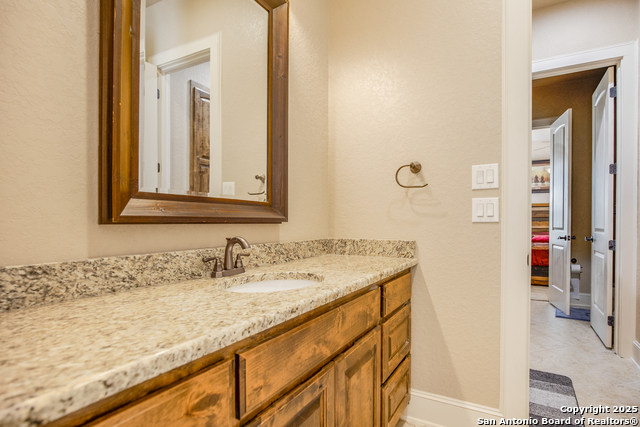 Listing photo id 38 for 31185 Windmill Ln