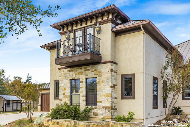 Listing photo id 7 for 31185 Windmill Ln