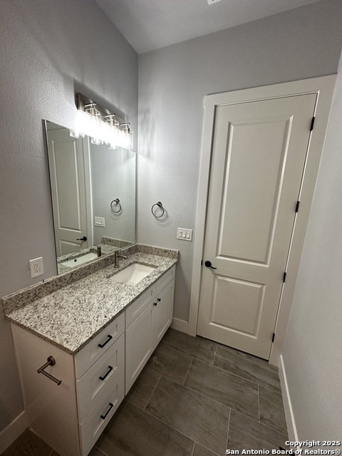 Image 11 of 22 For 327 Ebner St. #b