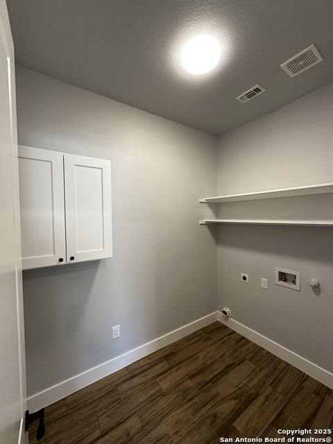 Image 9 of 22 For 327 Ebner St. #b