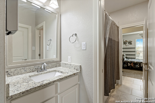 Listing photo id 33 for 115 Wagon Lane Trail
