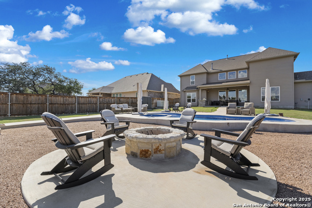 Listing photo id 40 for 115 Wagon Lane Trail