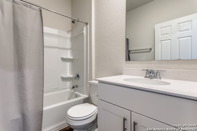 Listing photo id 19 for 6727 Ashcat  