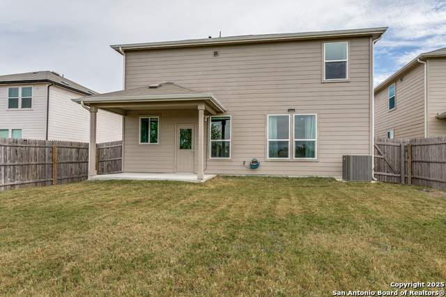 Listing photo id 22 for 6727 Ashcat  