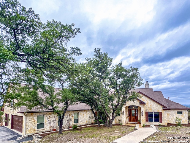 Details for 204 Majestic Oaks, Boerne, TX 78006