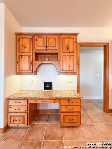 Image 14 of 73 For 204 Majestic Oaks