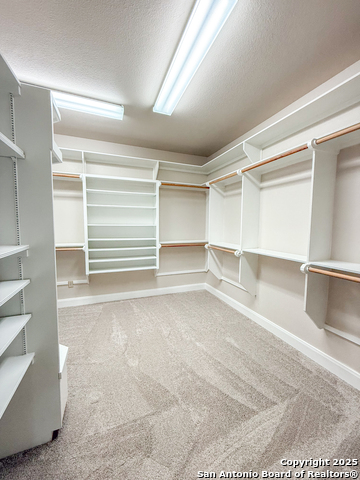 Image 18 of 73 For 204 Majestic Oaks