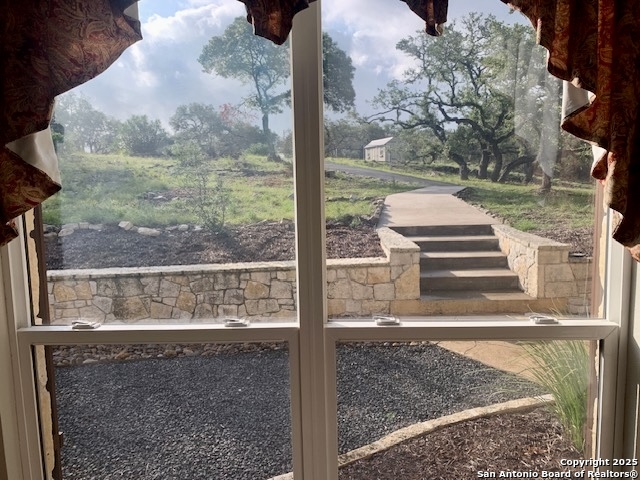 Image 24 of 73 For 204 Majestic Oaks