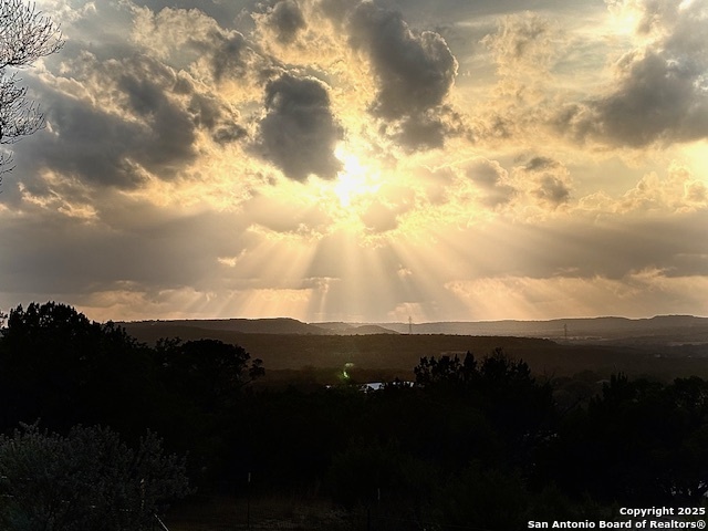 Image 45 of 73 For 204 Majestic Oaks