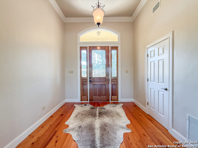 Image 5 of 73 For 204 Majestic Oaks