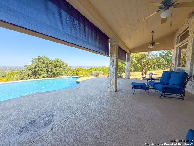 Image 53 of 73 For 204 Majestic Oaks