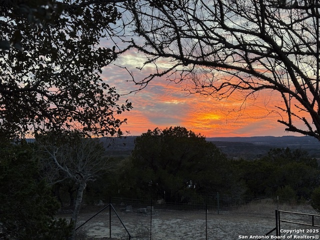 Image 59 of 73 For 204 Majestic Oaks