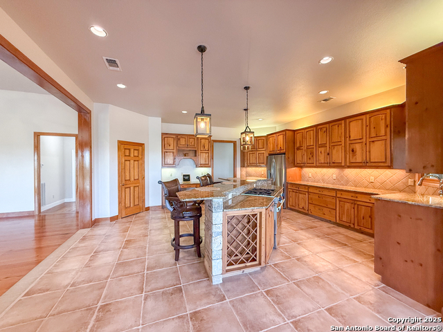 Image 9 of 73 For 204 Majestic Oaks