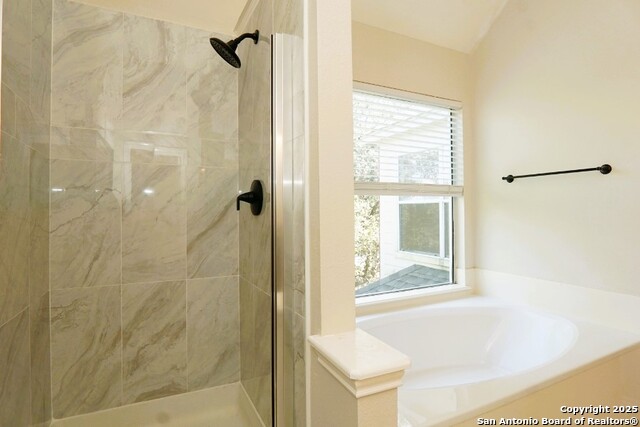 Image 15 of 46 For 1111 Glade Crossing