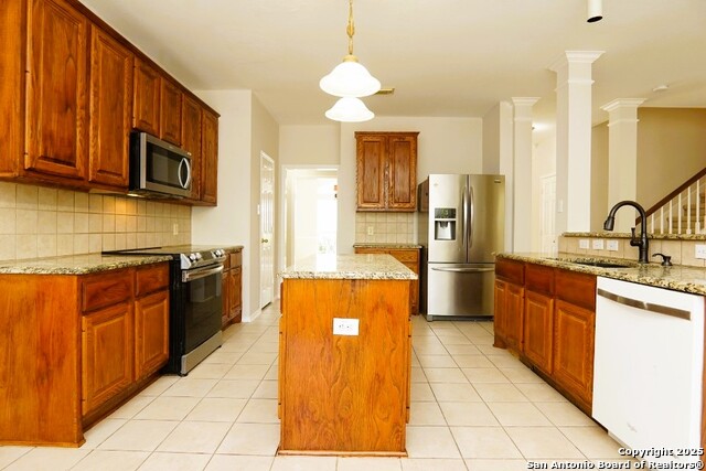 Image 9 of 46 For 1111 Glade Crossing