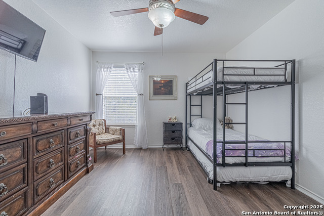 Image 34 of 50 For 929 San Fernando