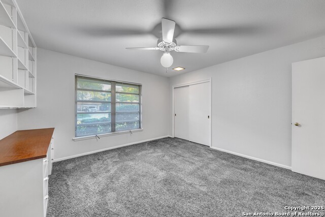 Image 19 of 26 For 127 Meadowood Lane