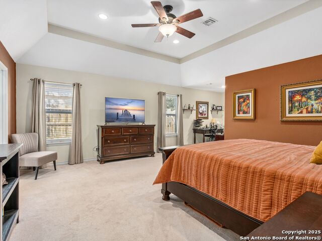 Image 15 of 30 For 26817 Hogan Dr