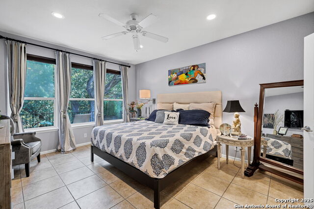 Image 28 of 60 For 12507 Rapids Pass