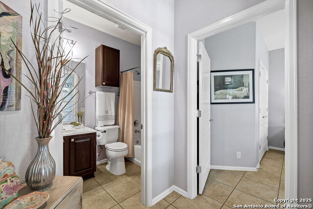 Image 38 of 60 For 12507 Rapids Pass