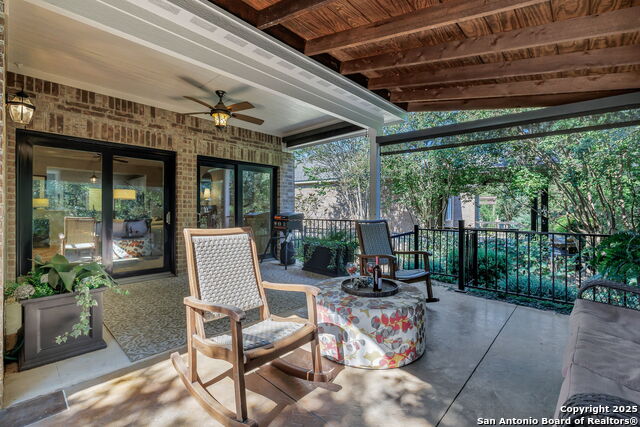 Image 4 of 60 For 12507 Rapids Pass