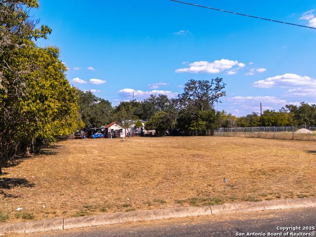 Image 14 of 16 For 115 Stahl Street
