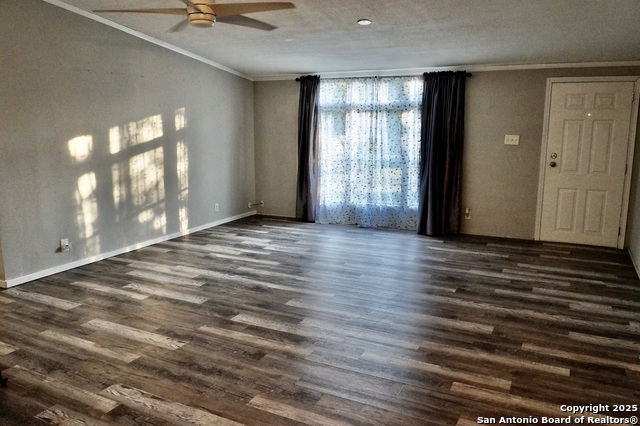 Image 4 of 12 For 13912 Wild Cat Lair