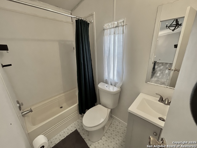 Image 8 of 12 For 13912 Wild Cat Lair