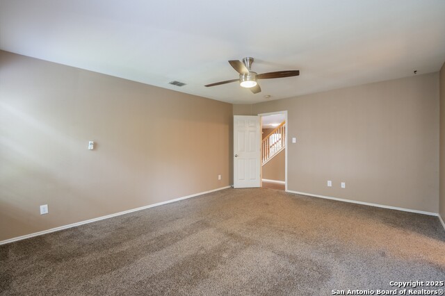 Listing photo id 10 for 10407 Crystal View