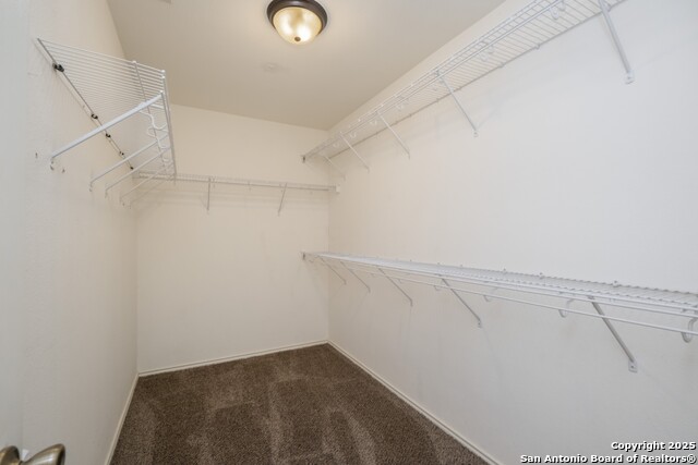 Listing photo id 12 for 10407 Crystal View