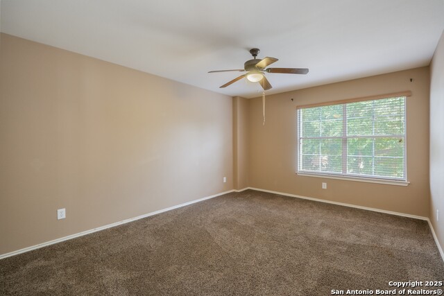 Listing photo id 21 for 10407 Crystal View