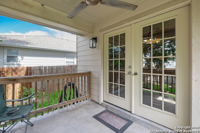 Listing photo id 25 for 10407 Crystal View