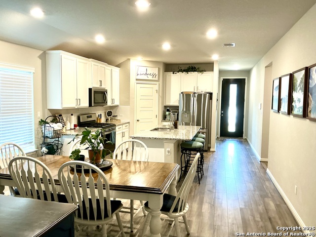 Image 7 of 34 For 1540 Arcadian Lily