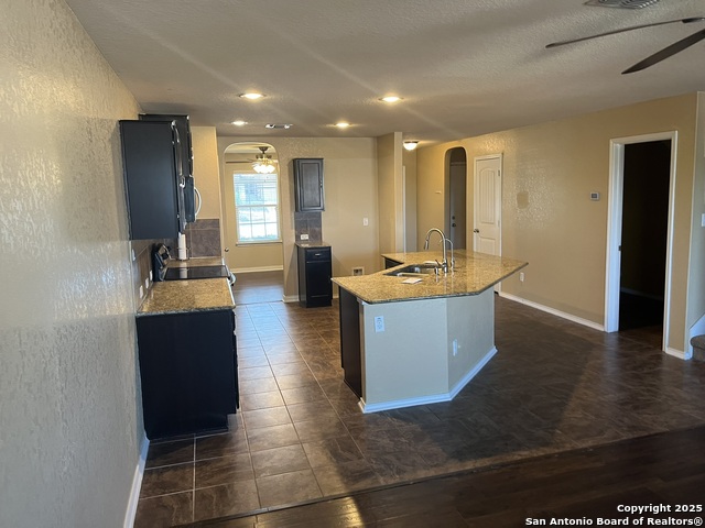 Image 4 of 36 For 1446 Scent Of Basil